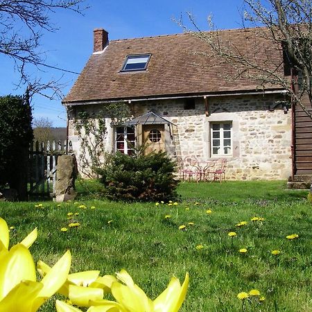 Le Trot'In Chair Bed & Breakfast Martigny-le-Comte Dış mekan fotoğraf