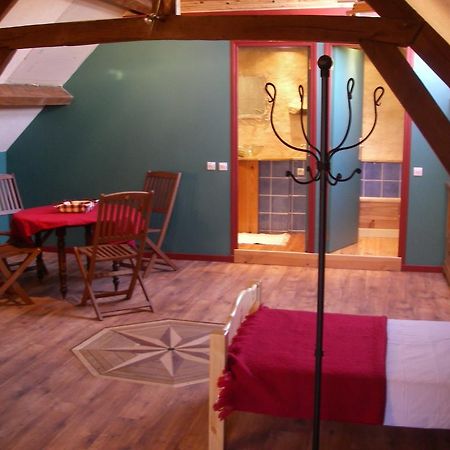 Le Trot'In Chair Bed & Breakfast Martigny-le-Comte Dış mekan fotoğraf