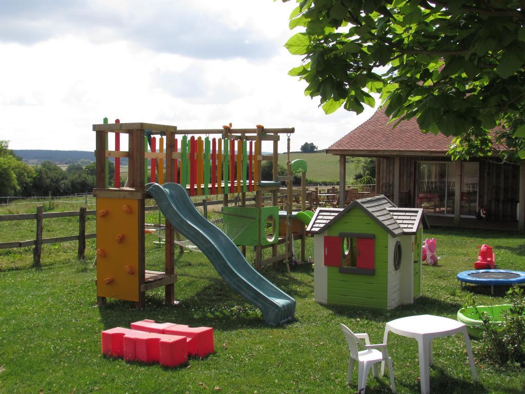 Le Trot'In Chair Bed & Breakfast Martigny-le-Comte Dış mekan fotoğraf