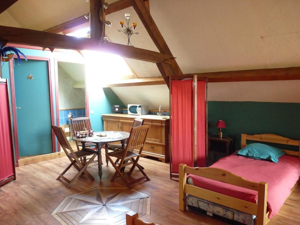 Le Trot'In Chair Bed & Breakfast Martigny-le-Comte Oda fotoğraf