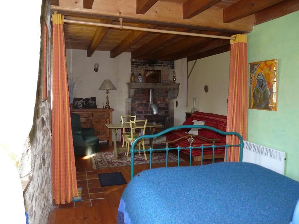 Le Trot'In Chair Bed & Breakfast Martigny-le-Comte Oda fotoğraf