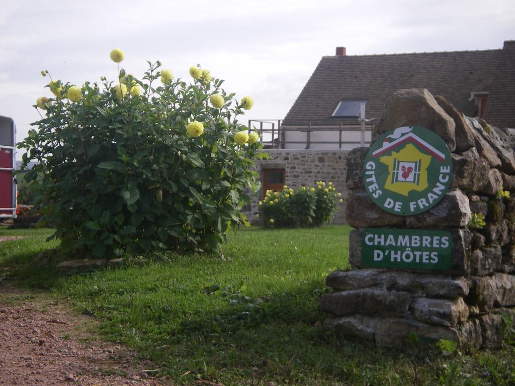 Le Trot'In Chair Bed & Breakfast Martigny-le-Comte Dış mekan fotoğraf